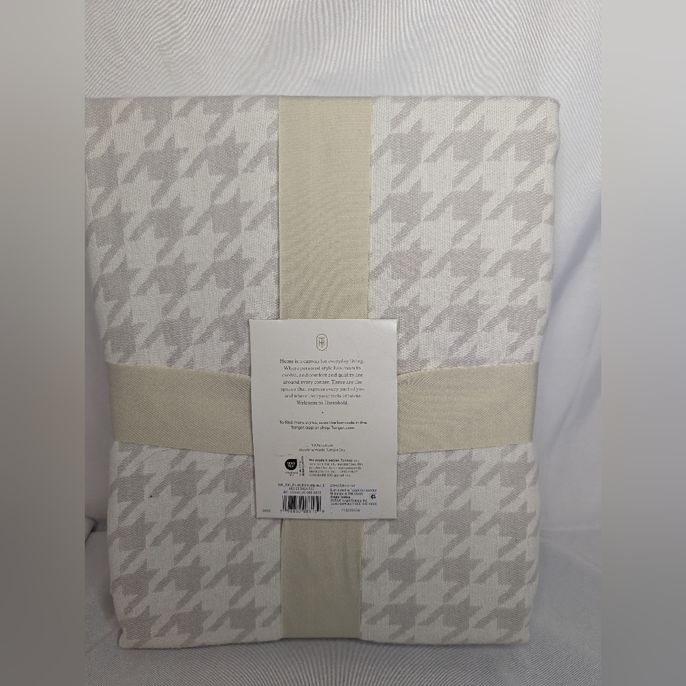 NWT Threshold Brushed Cotton Blanket Twin / XL Twin - Picture 3 of 4